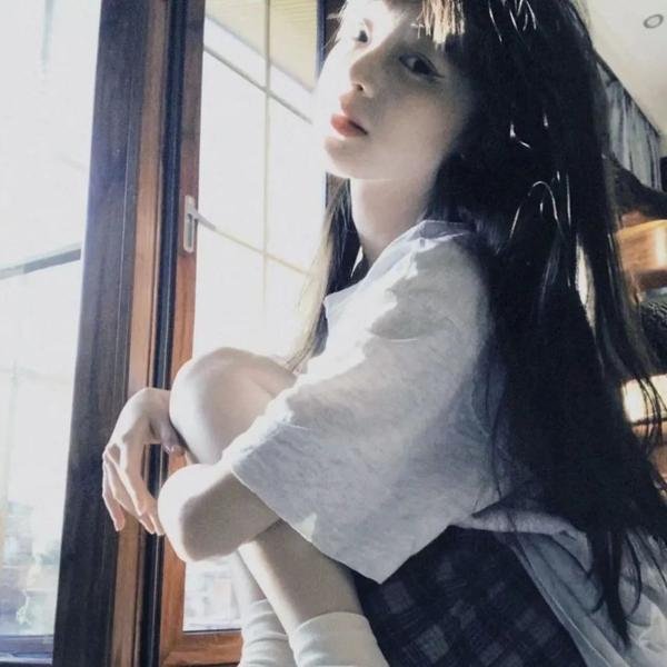 玉女怀春